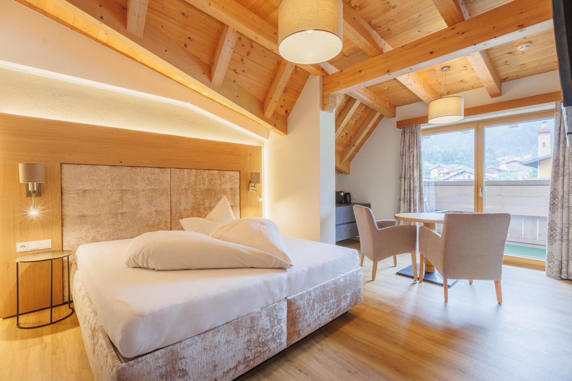 Hin&Weg Das Aparthotel Ried im Zillertal Bagian luar foto