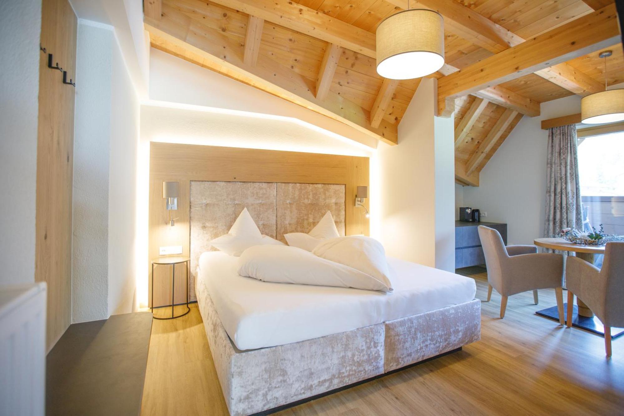 Hin&Weg Das Aparthotel Ried im Zillertal Bagian luar foto