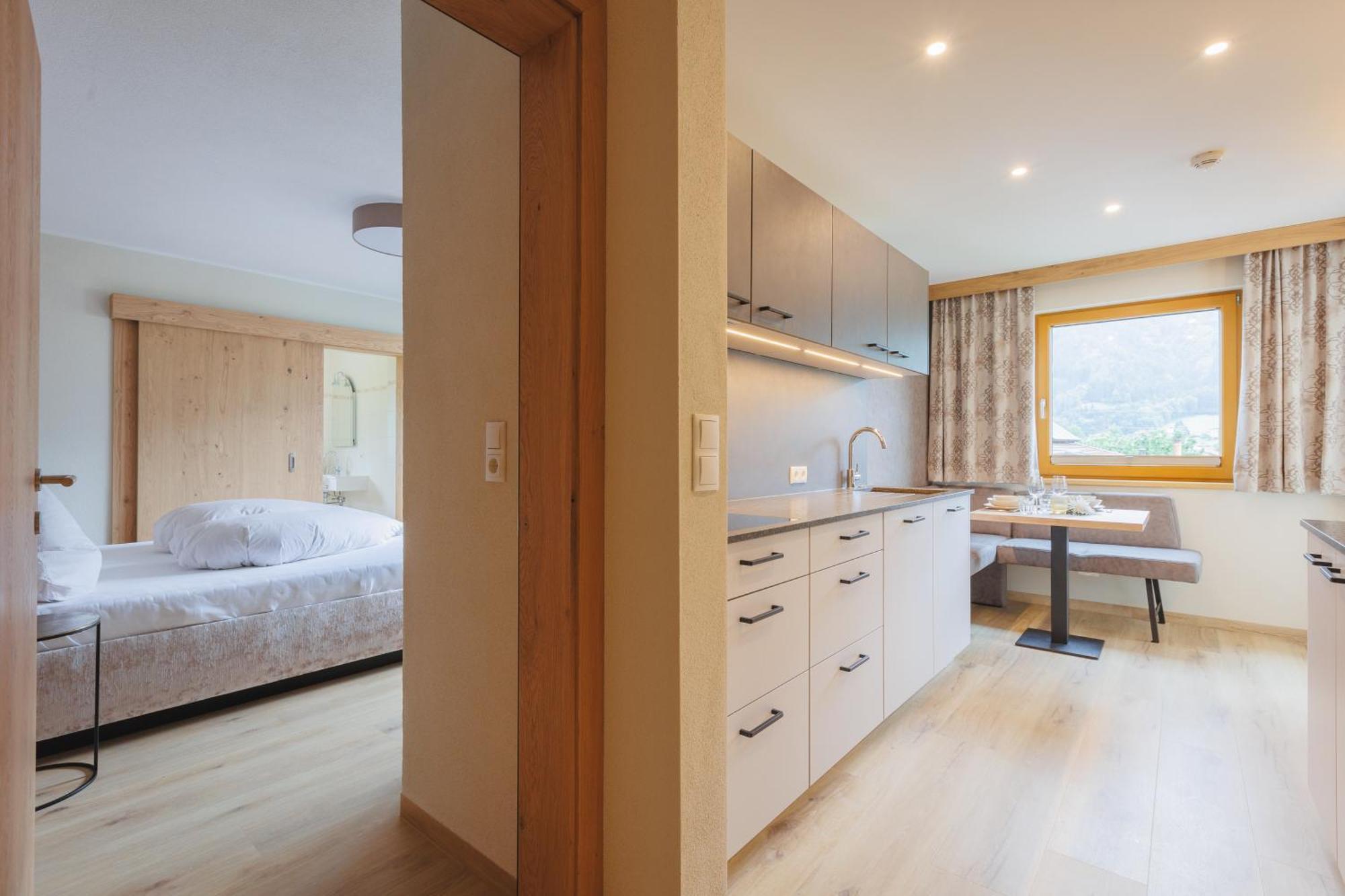 Hin&Weg Das Aparthotel Ried im Zillertal Bagian luar foto