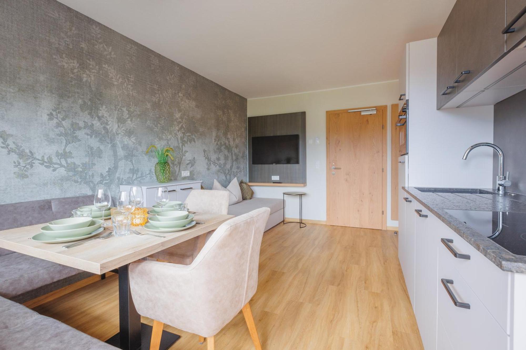 Hin&Weg Das Aparthotel Ried im Zillertal Bagian luar foto