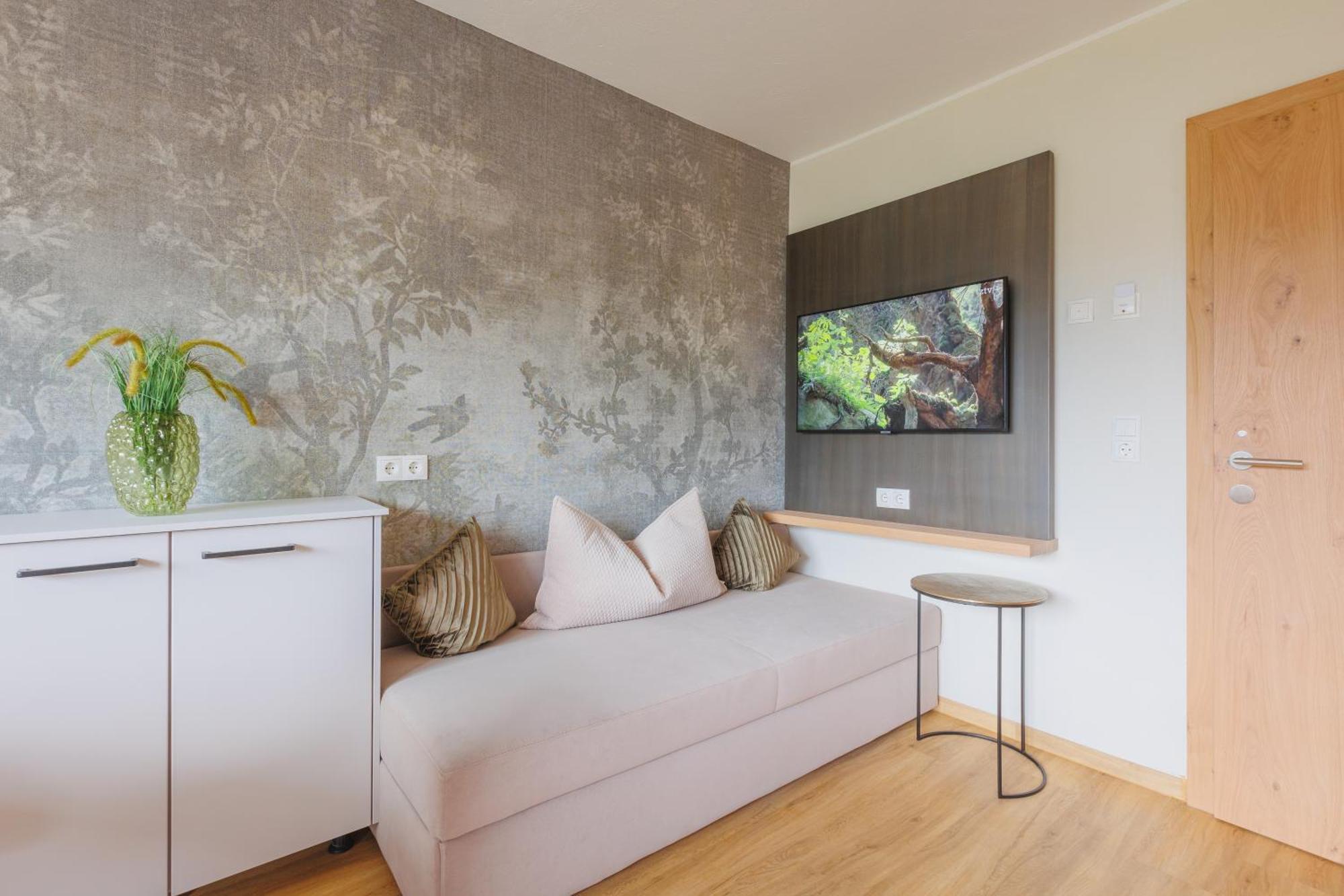 Hin&Weg Das Aparthotel Ried im Zillertal Bagian luar foto