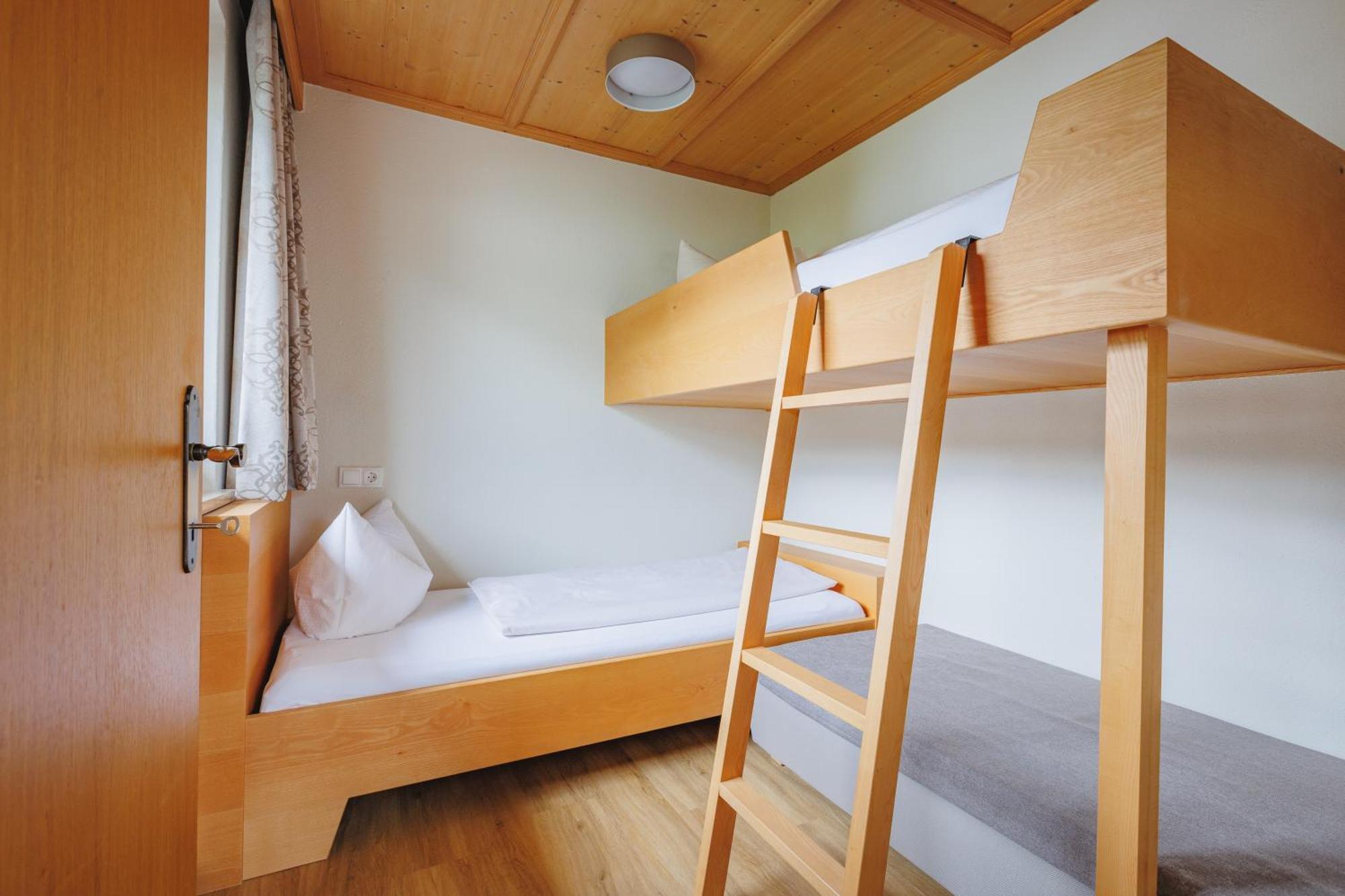 Hin&Weg Das Aparthotel Ried im Zillertal Bagian luar foto