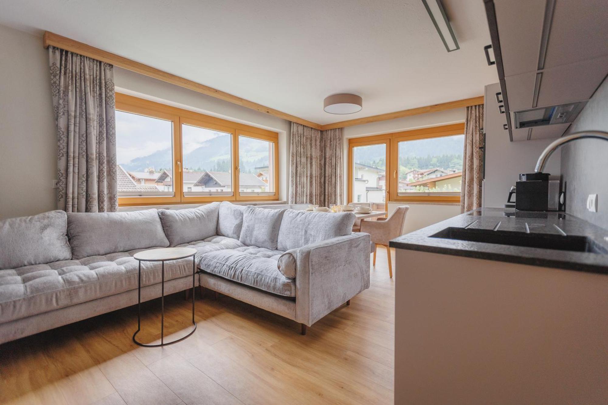 Hin&Weg Das Aparthotel Ried im Zillertal Bagian luar foto