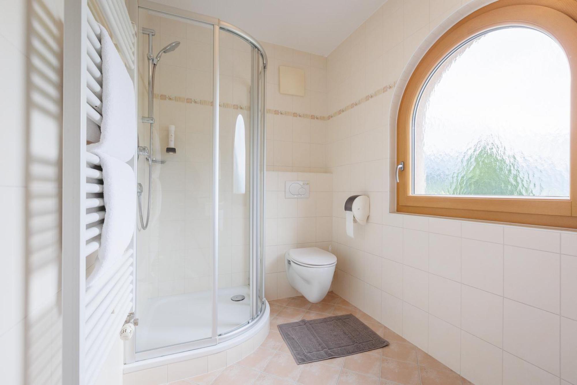 Hin&Weg Das Aparthotel Ried im Zillertal Bagian luar foto