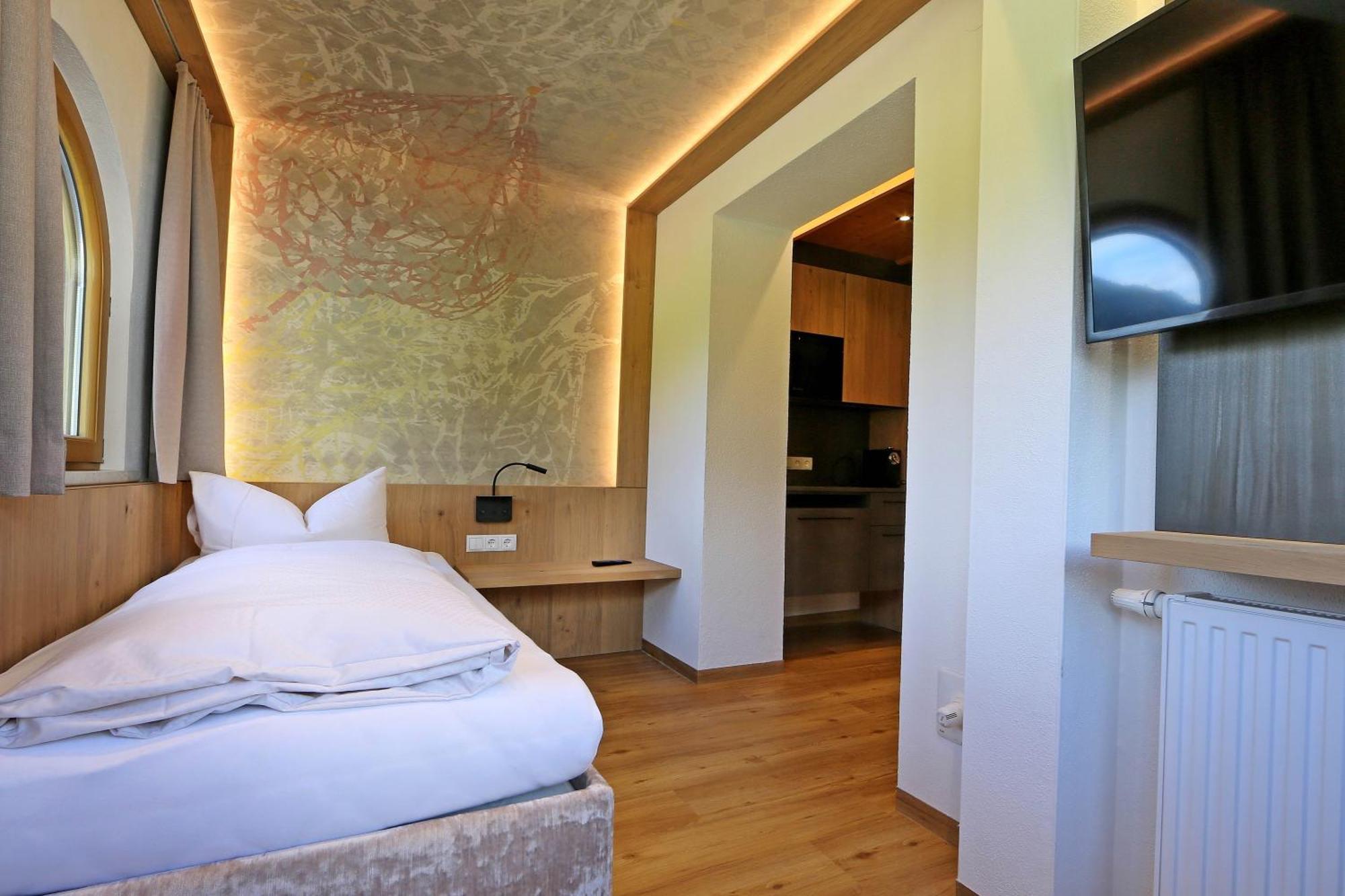 Hin&Weg Das Aparthotel Ried im Zillertal Bagian luar foto